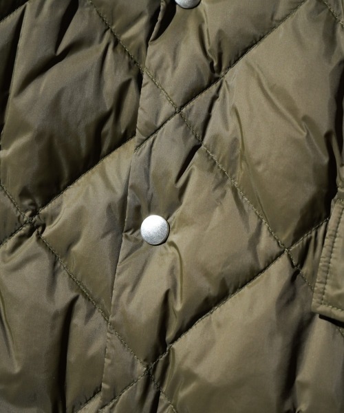 made in standard (メイドインスタンダード)の「MADE IN STANDARD / メイドインスタンダード 700FP Premium Down Reversible Chester Coat リバーシブル ダウン チェスターコート 撥水(ダウンジャケット/コート・メンズ・ブラック/オリーブ/ブラウン系・SMALL/MEDIUM/LARGE)」の21枚目の写真