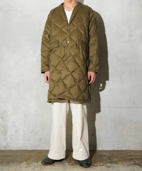 made in standard (メイドインスタンダード)の「MADE IN STANDARD / メイドインスタンダード 700FP Premium Down Reversible Chester Coat リバーシブル ダウン チェスターコート 撥水(ダウンジャケット/コート・メンズ・ブラック/オリーブ/ブラウン系・SMALL/MEDIUM/LARGE)」の5枚目の写真