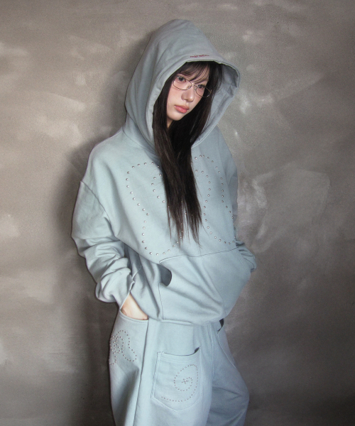 MIRECO(ミレコ)の「SYMBOL STUD PIGMENT HOODIE MINT(パーカー・レディース・その他・FREE)」の1枚目の写真