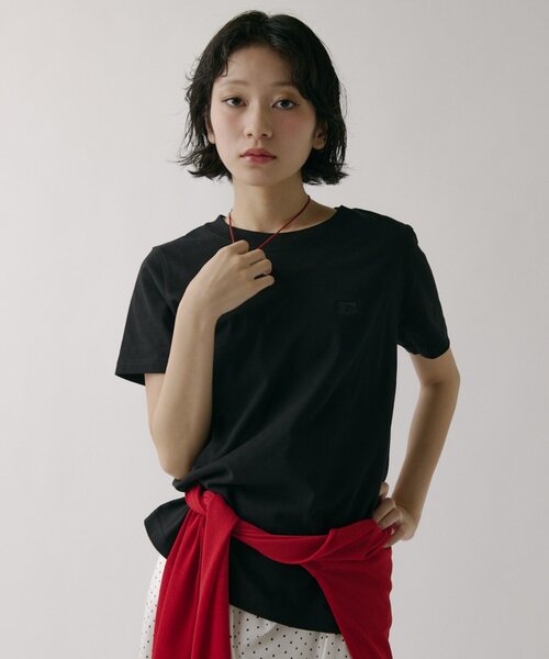 COLONY 2139(コロニートゥーワンスリーナイン)の「【MOTION】汗じみ防止刺繍コンパクトTシャツ(Tシャツ/カットソー・レディース・ホワイト/ブラック・FREE)」の16枚目の写真