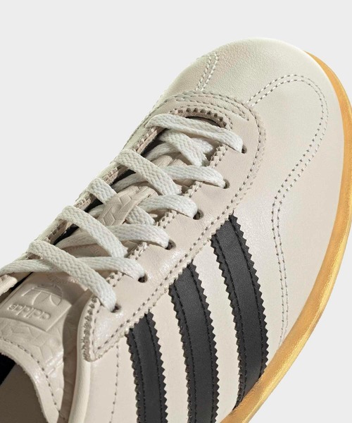 adidas(アディダス)の「ガゼル ロープロファイル / GAZELLE LO PRO / アディダスオリジナルス adidas Originals(スニーカー・レディース・ホワイト・22.0cm/22.5cm/23.0cm/23.5cm/24.0cm/24.5cm/25.0cm/25.5cm/26.0cm/26.5cm/27.0cm/27.5cm/28.0cm/28.5cm/29.0cm)」の8枚目の写真