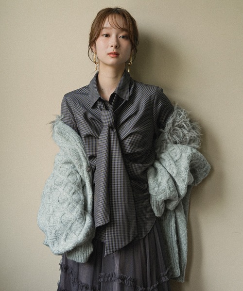 mideal(マイディール)の「cable design knit jacket / ケーブルデザインニットジャケット(その他アウター・レディース・グレー/ボルドー/アイボリー・FREE)」の10枚目の写真