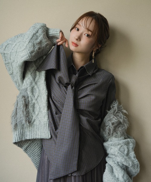 mideal(マイディール)の「cable design knit jacket / ケーブルデザインニットジャケット(その他アウター・レディース・グレー/ボルドー/アイボリー・FREE)」の12枚目の写真
