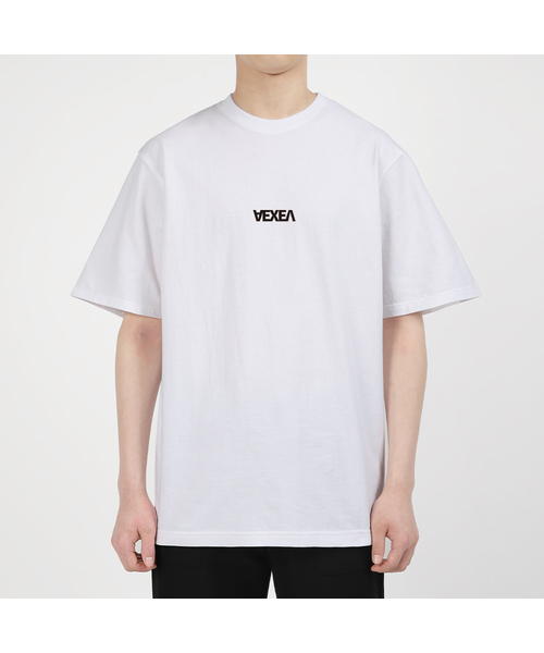 AEXEA(アクシー)の「ラインリバーサーロゴ半袖Tシャツ E04BRD_ABX10205(Tシャツ/カットソー・メンズ・ブラック/ホワイト/ブルー/グレー系その他・L/M/S/XL)」の2枚目の写真