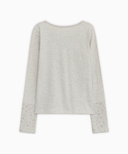 OHESHIO(オヘシオ)の「SHIRRING COLOR BLOCK LONG SLEEVE, FLORAL OATMEAL(Tシャツ/カットソー・レディース・その他・FREE)」の3枚目の写真