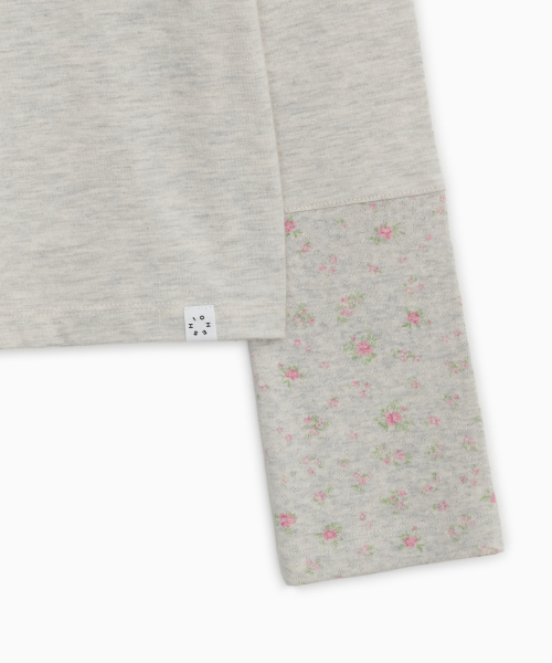 OHESHIO(オヘシオ)の「SHIRRING COLOR BLOCK LONG SLEEVE, FLORAL OATMEAL(Tシャツ/カットソー・レディース・その他・FREE)」の5枚目の写真