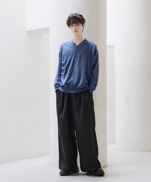 ETELIO(エテリオ)の「カシミヤ混Vネックヘンリーネックニット(ニット/セーター・メンズ・ブルー/ブラック/ワイン/ブラウン/チャコール/アイボリー・L/XL/S/M)」の8枚目の写真