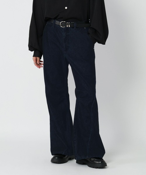 RAGEBLUE（レイジブルー）の「FLOCK PRINTED SEMI FLARE DENIM PANTS/フロッキー加工セミフレアデニムパンツ（デニムパンツ・メンズ・ワインレッド/グレー/ネイビー・LARGE/MEDIUM）」の2枚目の写真