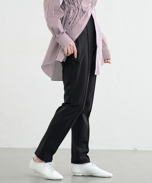 IENA（イエナ）の「《一部店舗限定》ストレッチポンチスリムパンツ（スラックス・レディース・ブラック・34/36/38）」の7枚目の写真