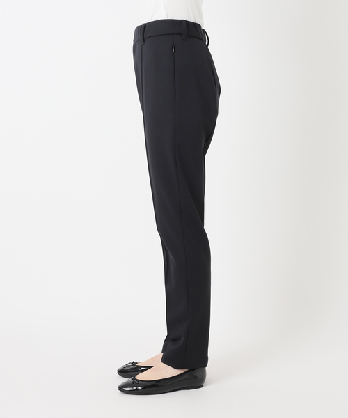 IENA（イエナ）の「《一部店舗限定》ストレッチポンチスリムパンツ（スラックス・レディース・ブラック・34/36/38）」の19枚目の写真