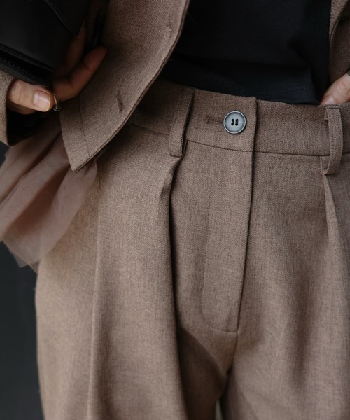 WILLFULLY(ウィルフリー)の「herringbone comfort tuck slacks PT(スラックス・レディース・ブラウン/ブラック・S/M)」の5枚目の写真