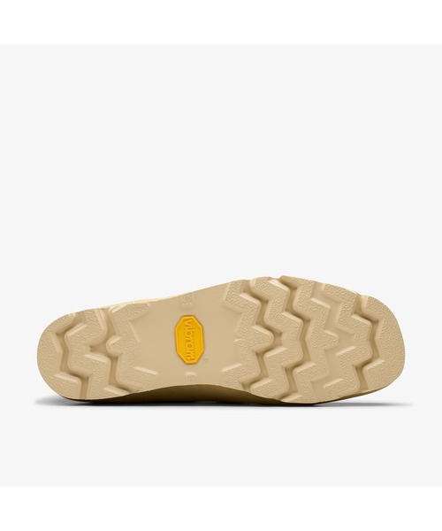Clarks Originals(クラークスオリジナルズ)の「WallabeeBT GTX / ワラビーブーツゴアテックス (メープルスエード)(ブーツ・メンズ・ベージュ・UK6/UK6.5/UK8/UK8.5/UK7.5/UK7/UK9/UK9.5/UK10)」の2枚目の写真