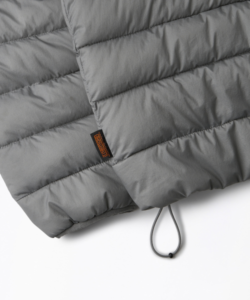 OUTSTANDING(アウトスタンディング)の「THERMORE CIRRUS パディングジャケット_L.GRAY(ダウンジャケット/コート・メンズ・その他・SMALL/MEDIUM/LARGE/X-LARGE)」の9枚目の写真