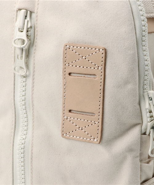F/CE. (エフシーイー)の「No.3 CANVAS TRAVEL BACK PACK / ナンバースリー キャンバス トラベル バックパック(バックパック/リュック・レディース・アイボリー/ブラック・FREE)」の9枚目の写真
