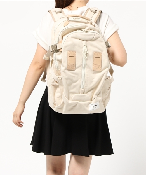 F/CE. (エフシーイー)の「No.3 CANVAS TRAVEL BACK PACK / ナンバースリー キャンバス トラベル バックパック(バックパック/リュック・レディース・アイボリー/ブラック・FREE)」の8枚目の写真