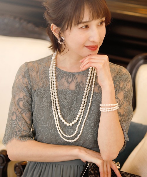 PourVous(プールヴー)の「パール ロング ネックレス オフホワイト お呼ばれ 結婚式 オケージョン 同窓会 (ネックレス・レディース・オフホワイト・FREE)」の4枚目の写真