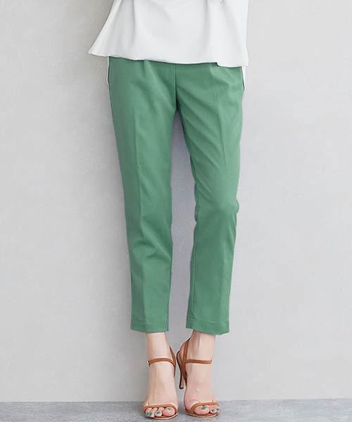 Pierrot（ピエロ）の「360°美脚見えストレートテーパードパンツ センタープレス（その他パンツ・レディース・ベージュ系その他/ライトカーキ/ピンクベージュ/ベージュ/ネイビー/ストライプ/ホワイト系その他/ブラウン/チャコール/ブラック/ブラウン系その他/ピンク系その他/サンドベージュ/グレー/ブルー/ホワイト/モカ/グリーン/ブルー系その他/イエロー/スモークピンク/ラベンダー/ブルーグリーン/パープル系その他/ブラック系その他/キャメル/ブラウン系その他2/ベージュ系その他2/グリーン系その他/グレイッシュベージュ/テラコッタ/イエロー系その他/ブルー系その他2/ミント/ベージュ系その他3/ピンク/ブルーパープル/インディゴブルー・L/S/M/LL/XS/SS）」の22枚目の写真