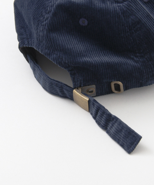 URBAN RESEARCH（アーバンリサーチ）の「UR コーデュロイCAP（キャップ・レディース・ネイビー/ベージュ/ボルドー/グレー・FREE）」の5枚目の写真