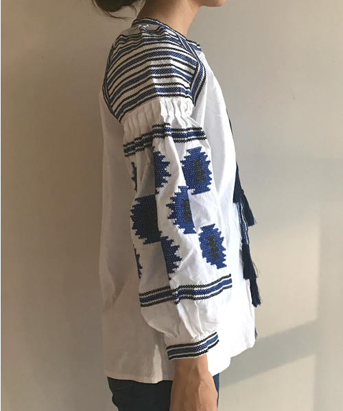 Bab Bou Jeloud(バブブージュルード)の「【Bab】刺繍ボリュームスリーブ ブラウス(シャツ/ブラウス・レディース・ホワイト/レッド/ネイビー・38)」の13枚目の写真