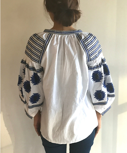 Bab Bou Jeloud(バブブージュルード)の「【Bab】刺繍ボリュームスリーブ ブラウス(シャツ/ブラウス・レディース・ホワイト/レッド/ネイビー・38)」の14枚目の写真