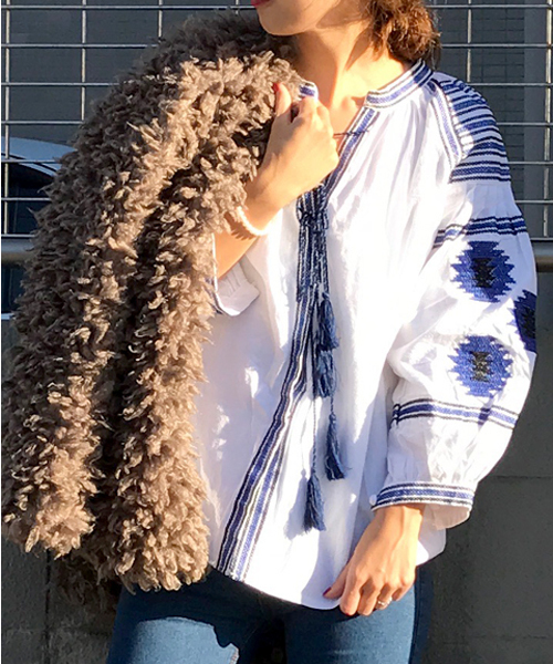 Bab Bou Jeloud(バブブージュルード)の「【Bab】刺繍ボリュームスリーブ ブラウス(シャツ/ブラウス・レディース・ホワイト/レッド/ネイビー・38)」の5枚目の写真