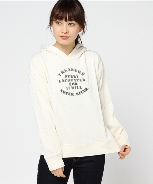 CUBE SUGAR（キューブシュガー）の「空紡糸裏毛プルオーバーパーカー（パーカー・レディース・トップグレー/サックスブルー/マルチ/ネイビー/ホワイト/レッド・M）」の2枚目の写真