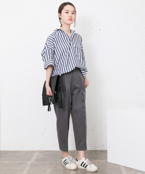 Dickies（ディッキーズ）の「UR DICKIES 別注TCタックテーパードパンツ（その他パンツ・レディース・ブラック/ベージュ/グレー・SMALL/MEDIUM）」の13枚目の写真