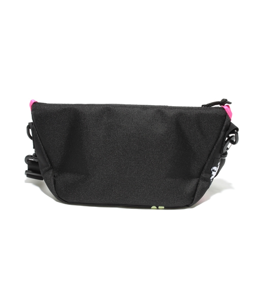 X-girl Stages（エックスガールステージス）の「X-GIRL STAGES SAG PICNIC（ショルダーバッグ・キッズ・ブラック・ONE SIZE）」の3枚目の写真