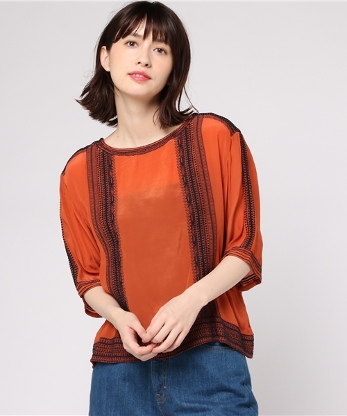 Khaju（カージュ）の「Khaju:バイカラーエンブロイダリーリボンブラウス（シャツ/ブラウス・レディース・ネイビー/レンガ・ONE SIZE）」の9枚目の写真