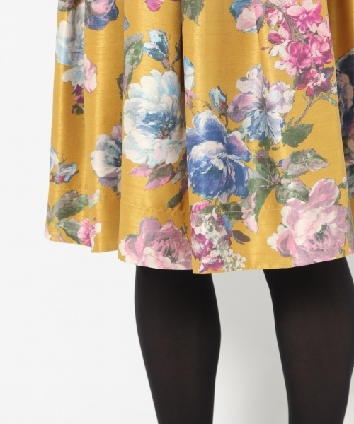 laboratory work（ラボラトリーワーク）の「フラワープリントタックギャザースカート（スカート・レディース・オフホワイト/ネイビー/イエロー・MEDIUM）」の20枚目の写真