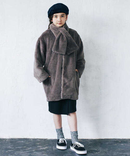 green label relaxing（グリーンレーベルリラクシング）の「◆【ジュニア】フェイクファーマフラー付きコート（その他アウター・キッズ・グレー/ベージュ/モカ・145/155）」の2枚目の写真