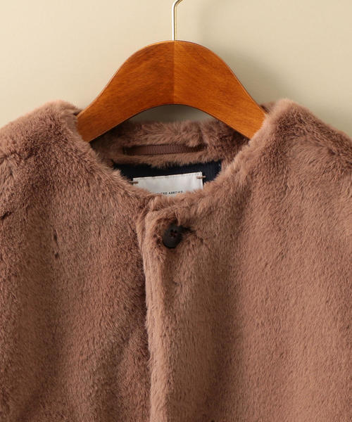 green label relaxing（グリーンレーベルリラクシング）の「◆【ジュニア】フェイクファーマフラー付きコート（その他アウター・キッズ・グレー/ベージュ/モカ・145/155）」の10枚目の写真