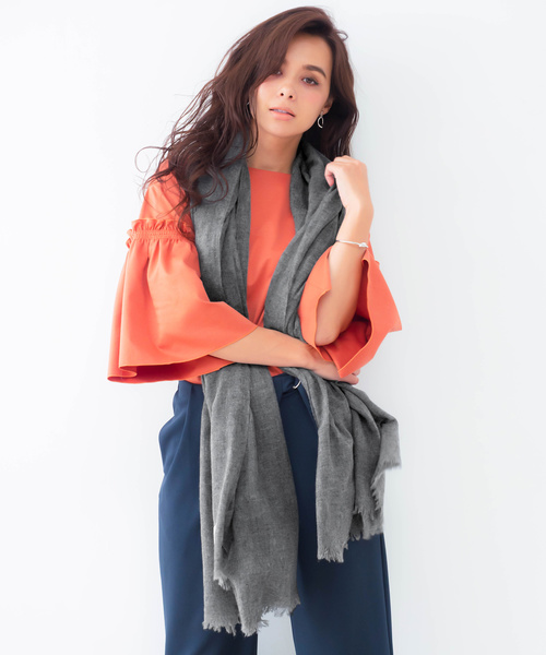 macocca（マコッカ）の「内モンゴル産カシミヤ100％生カシミヤストール（ストール/ショール・レディース・ライトグレー/ブラウン/グレー/アイボリー/ライトベージュ・FREE）」の3枚目の写真