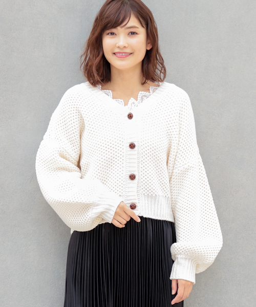 apres jour（アプレジュール）の「ハニカム編みＶカーディガン【ZOZOTOWN限定アイテム】（カーディガン/ボレロ・レディース・オフホワイト/ライトグリーン/モカ/ベージュ・フリー）」の2枚目の写真