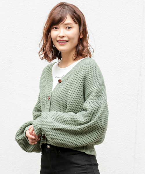 apres jour（アプレジュール）の「ハニカム編みＶカーディガン【ZOZOTOWN限定アイテム】（カーディガン/ボレロ・レディース・オフホワイト/ライトグリーン/モカ/ベージュ・フリー）」の17枚目の写真