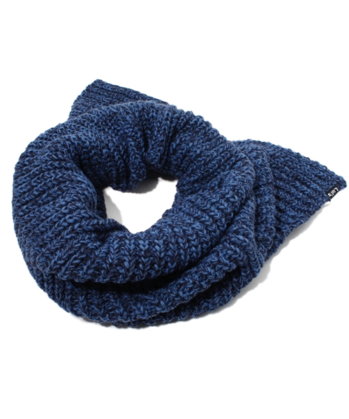 Lui's(ルイス)の「Lui's トールスヌード(ストール/ショール・メンズ・グレー/ネイビー/ブラック/ワインレッド・FREE)」の3枚目の写真