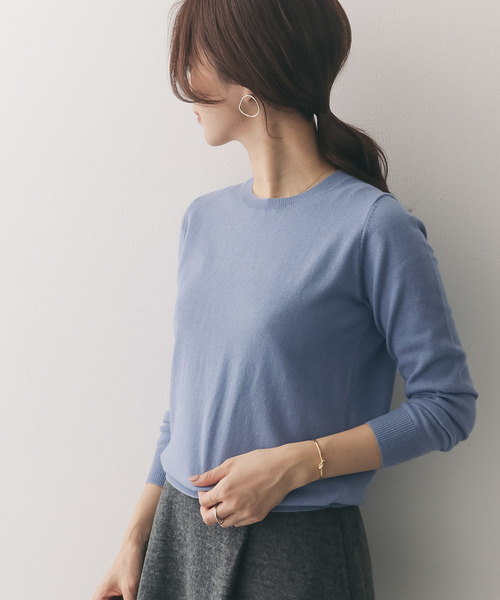 URBAN RESEARCH DOORS（アーバンリサーチドアーズ）の「綿カシミヤクルーネックプルオーバー（ニット/セーター・レディース・ボルドー/ベージュ/ブルー/ブラック・ONE）」の3枚目の写真