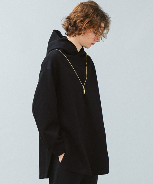 CULLNI（クルニ）の「【CULLNI】別注スリットロングパーカー（パーカー・メンズ・ブラック/ワインレッド/ネイビー・1/2）」の6枚目の写真