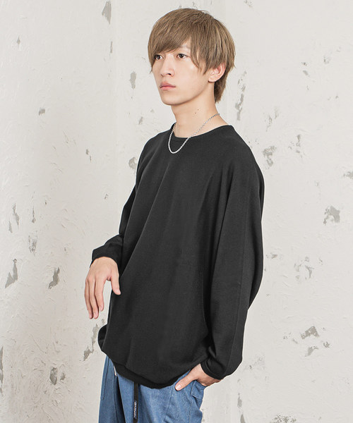 MinoriTY（マイノリティ）の「【MinoriTY】ドルマンスリーブハイゲージスウェットセーター  メンズ 無地 オーバーサイズ ビッグシルエット（スウェット・メンズ・ブラック/グレー/ベージュ/オフホワイト/ラベンダー/マスタード/ブラック系その他/グレー系その他/ベージュ系その他/ホワイト系その他/パープル系その他/イエロー系その他/グリーン系その他/グリーン系その他2/ブルーグレー/カーキ/グレー系その他2/パープル系その他2/グリーン系その他3/パープル系その他3/ブルー系その他7/パープル系その他7/ブルー系その他6/パープル系その他6/グリーン系その他4/ブルー系その他2/ネイビー/アーミー/ブルー系その他/ライトブルー/ダークラベンダー/グレイッシュベージュ/ダークブラック/マジェンタ/アッシュブラウン/アイボリー・M/L/S）」の5枚目の写真