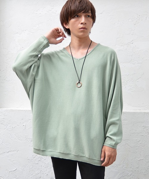 MinoriTY（マイノリティ）の「【MinoriTY】ドルマンスリーブハイゲージスウェットセーター  メンズ 無地 オーバーサイズ ビッグシルエット（スウェット・メンズ・ブラック/グレー/ベージュ/オフホワイト/ラベンダー/マスタード/ブラック系その他/グレー系その他/ベージュ系その他/ホワイト系その他/パープル系その他/イエロー系その他/グリーン系その他/グリーン系その他2/ブルーグレー/カーキ/グレー系その他2/パープル系その他2/グリーン系その他3/パープル系その他3/ブルー系その他7/パープル系その他7/ブルー系その他6/パープル系その他6/グリーン系その他4/ブルー系その他2/ネイビー/アーミー/ブルー系その他/ライトブルー/ダークラベンダー/グレイッシュベージュ/ダークブラック/マジェンタ/アッシュブラウン/アイボリー・M/L/S）」の17枚目の写真