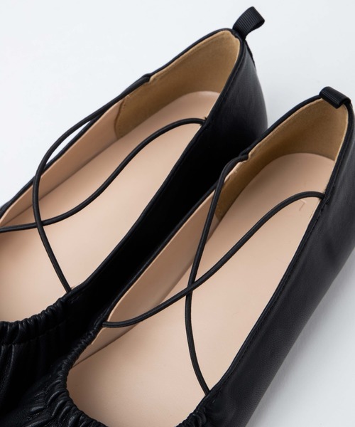 WEGO（ウィゴー）の「WEGO/スクエアトゥデザインバレエシューズ（バレエシューズ・レディース・ブラック/アイボリー・MEDIUM/LARGE）」の6枚目の写真