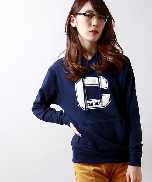 WEGO（ウィゴー）の「WEGO/イニシャルワッペンパーカー（パーカー・レディース・アイボリー/杢グレー/ネイビー/ワイン・FREE）」の4枚目の写真