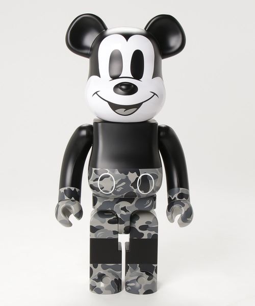 A Bathing Ape アベイシングエイプ の Mickey Mouse X Bape Be Rbrick 1000 M フィギュア Wear
