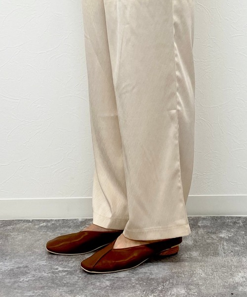 archives（アルシーヴ）の「ジャガードサテンイージーパンツ（その他パンツ・レディース・アイボリー/ベージュ/ブラウン・MEDIUM）」の8枚目の写真