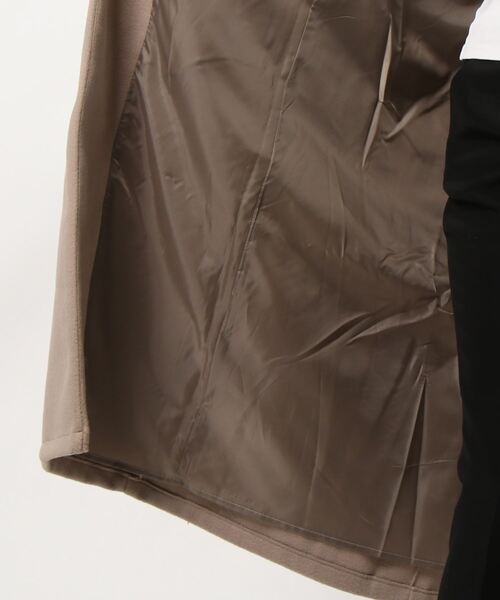 GeeRA(ジーラ)の「ビッグシルエットノーカラーコート(ノーカラーコート・レディース・モカ/ベージュ・MEDIUM/LARGE)」の4枚目の写真