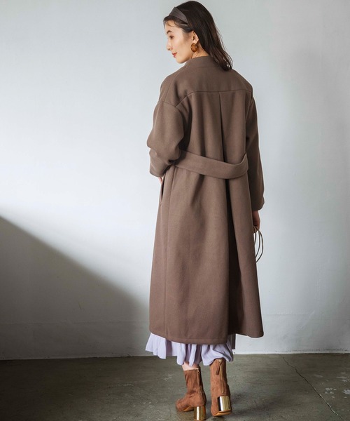 GeeRA(ジーラ)の「ビッグシルエットノーカラーコート(ノーカラーコート・レディース・モカ/ベージュ・MEDIUM/LARGE)」の3枚目の写真