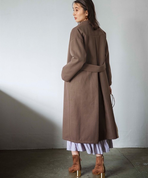 GeeRA(ジーラ)の「ビッグシルエットノーカラーコート(ノーカラーコート・レディース・モカ/ベージュ・MEDIUM/LARGE)」の5枚目の写真