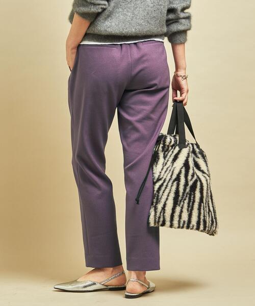 BEAUTY&YOUTH UNITED ARROWS(ビューティーアンドユースユナイテッドアローズ)の「BY∴ ツイードライクタックテーパードパンツ -ウォッシャブル- ◆(その他パンツ・レディース・ダークグレー/ベージュ/ケリー/パープル・LARGE/MEDIUM/SMALL)」の12枚目の写真