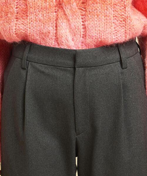 BEAUTY&YOUTH UNITED ARROWS(ビューティーアンドユースユナイテッドアローズ)の「BY∴ ツイードライクタックテーパードパンツ -ウォッシャブル- ◆(その他パンツ・レディース・ダークグレー/ベージュ/ケリー/パープル・LARGE/MEDIUM/SMALL)」の5枚目の写真