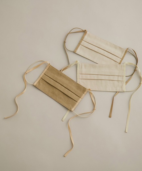 ADAM ET ROPE'(アダムエロペ)の「【WEB限定】イヤーリボンつきマスク(その他小物・レディース・ベージュ/オフホワイト/キナリ・FREE)」の10枚目の写真